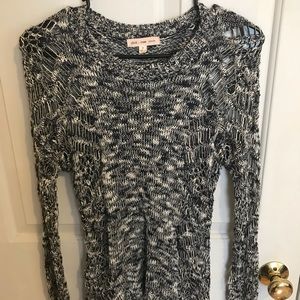 ❄️ 2 for $15 ❄️ Sweater